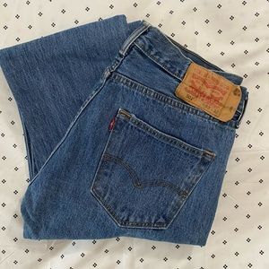 Men’s Levi’s 501 jeans